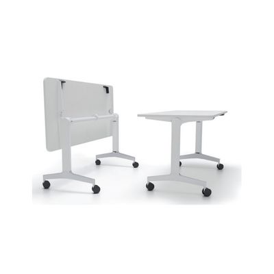Taula abatible en forma de "T" amb rodes 140x67