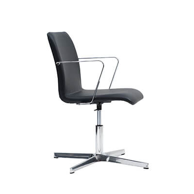 Cadira confident WING negra base giratòria a/br