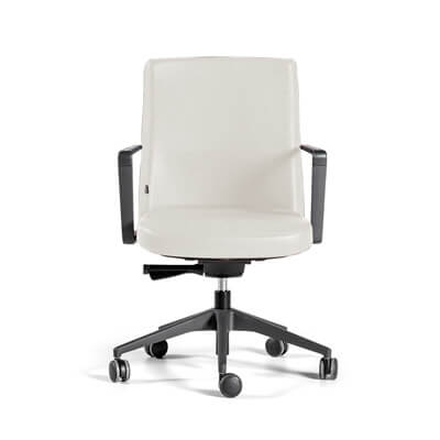 Cadira CRON amb respatller baiza entapissada beige